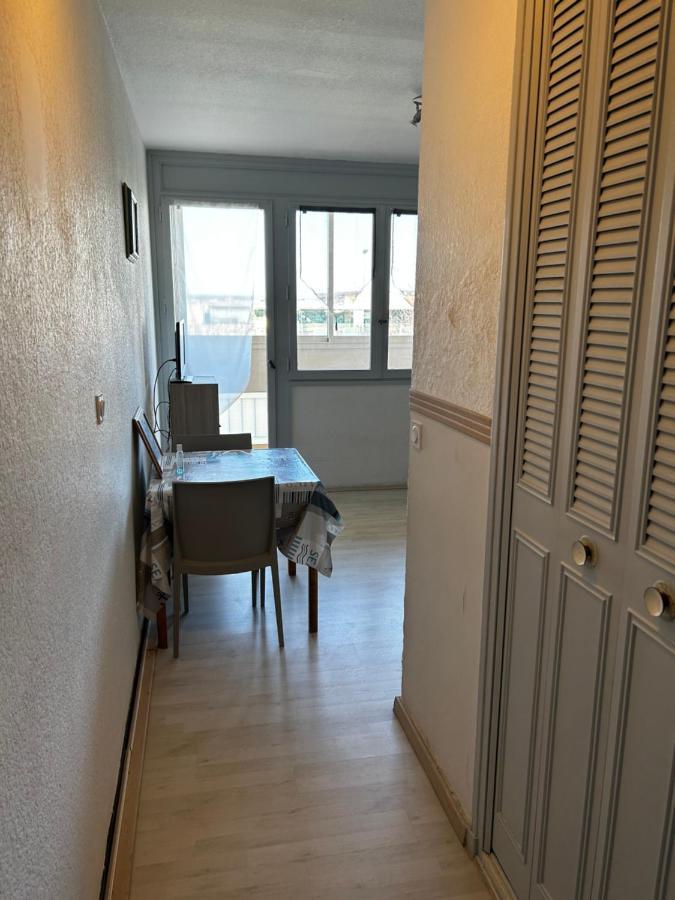 Studio Ideal Pour Cure Thermale Balaruc-les-Bains Exteriör bild